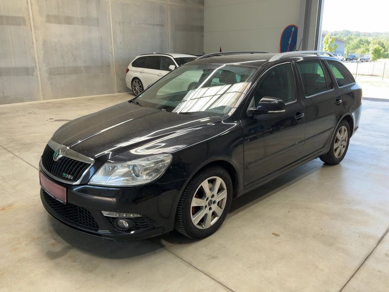Skoda Octavia 2.0 TDI RS 2012 – снимка 1