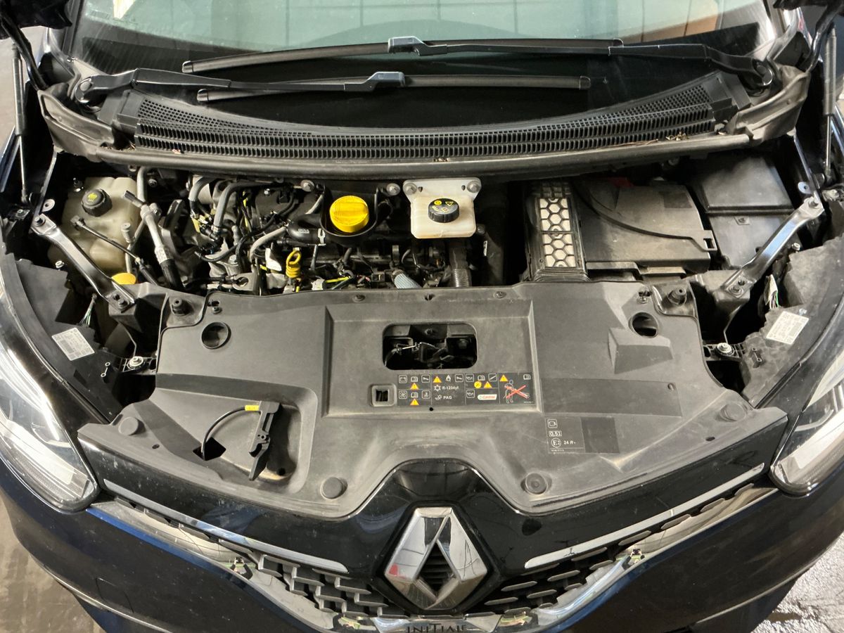Renault Scenic 2020 — photo 31
