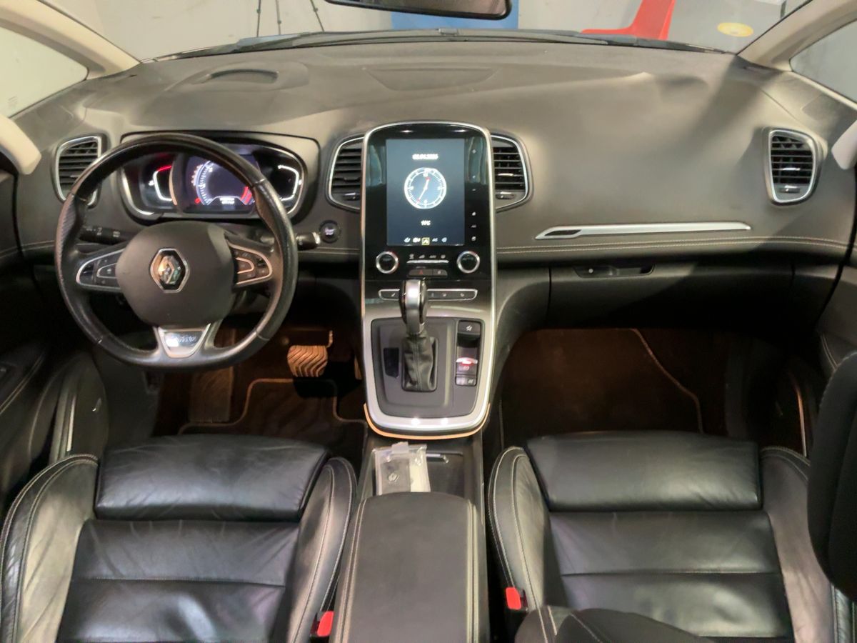 Renault Scenic 2020 — photo 18
