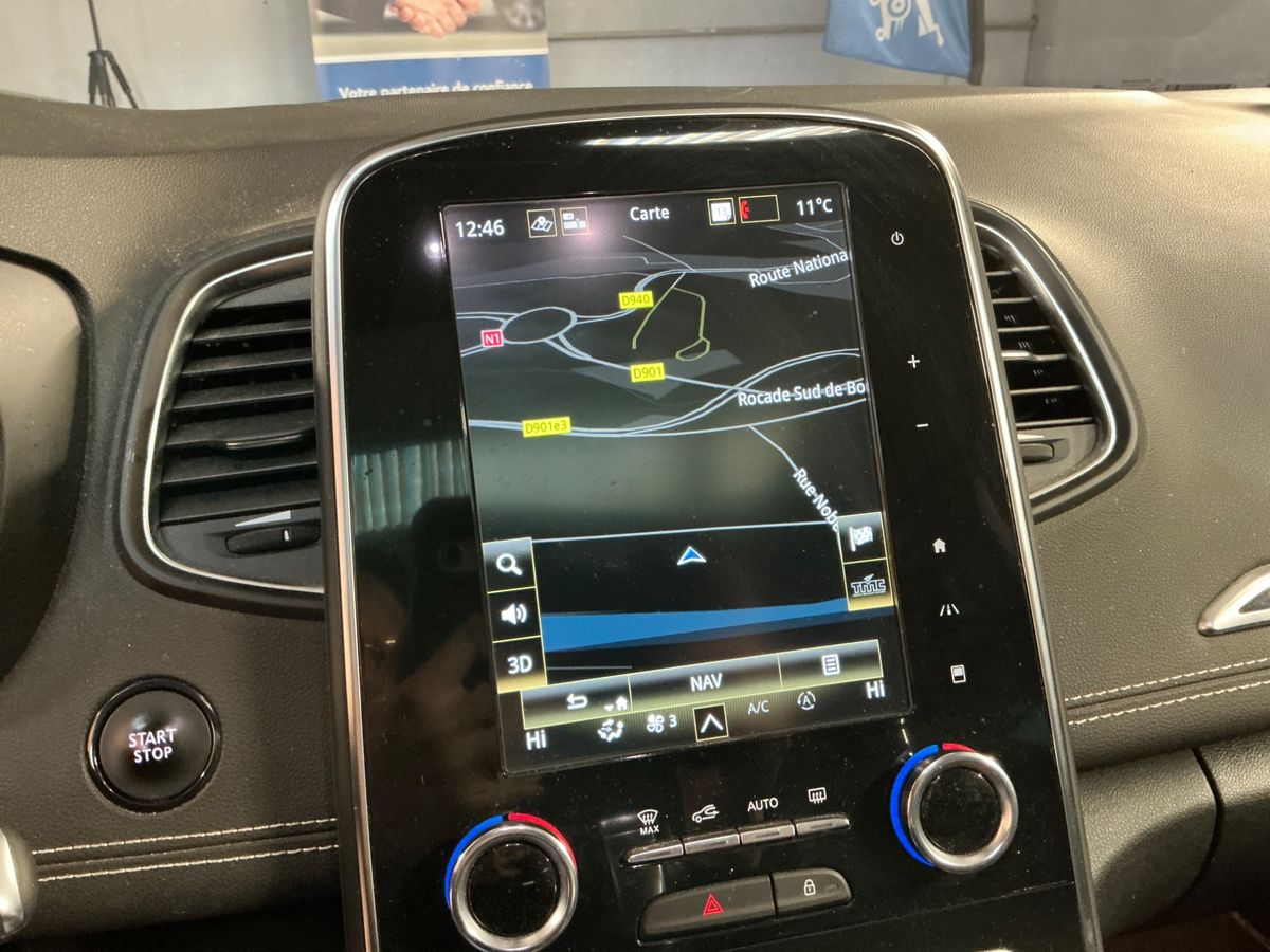Renault Scenic 2020 — photo 32