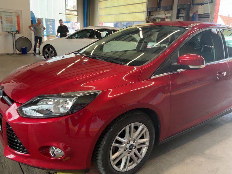 Ford Focus 2.0 TDCi Titanium 2013 – снимка 2