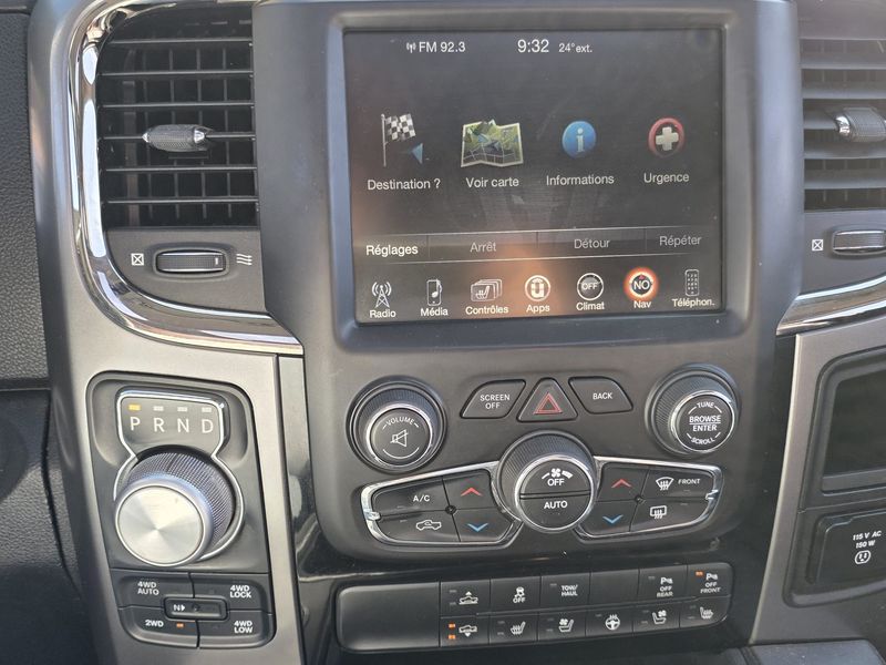Dodge Ram 1500 5.7 V8 4x4 — zdjęcie 22