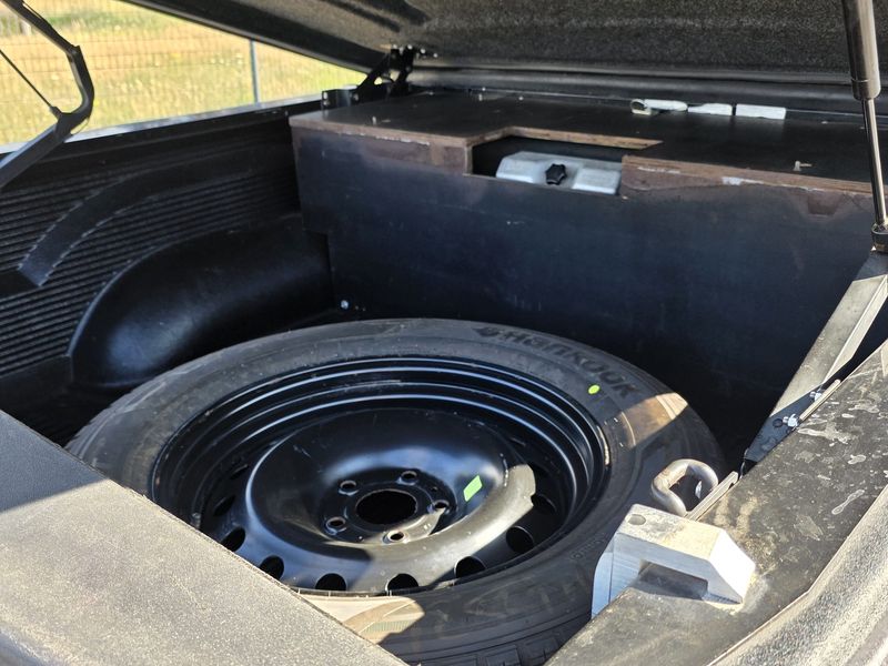 Dodge Ram 1500 5.7 V8 4x4 — zdjęcie 18
