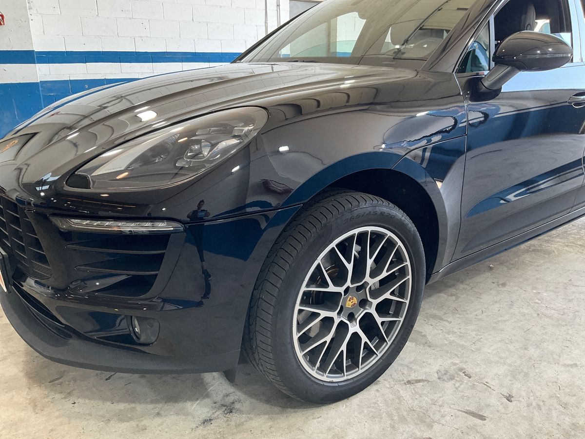 Porsche Macan S
