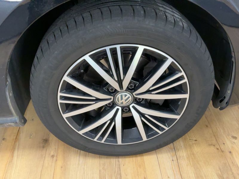 Volkswagen Golf VII 2.0 TDI Allstar BlueMotion Tech 2016 – снимка 11