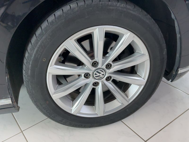 Volkswagen Passat 2.0 TDI Highline 4Motion BlueMotion Tech 2015 – снимка 11