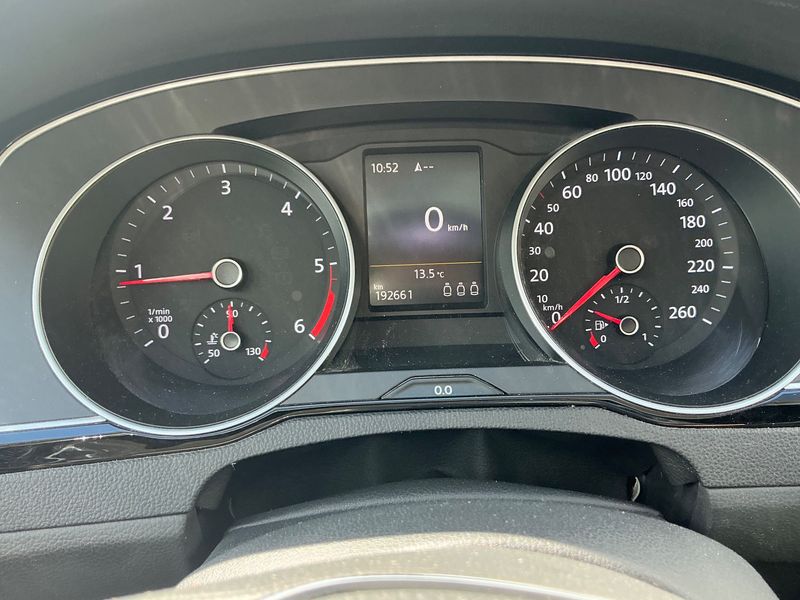 Volkswagen Passat 2.0 TDI Highline 4Motion BlueMotion Tech 2015 – снимка 19