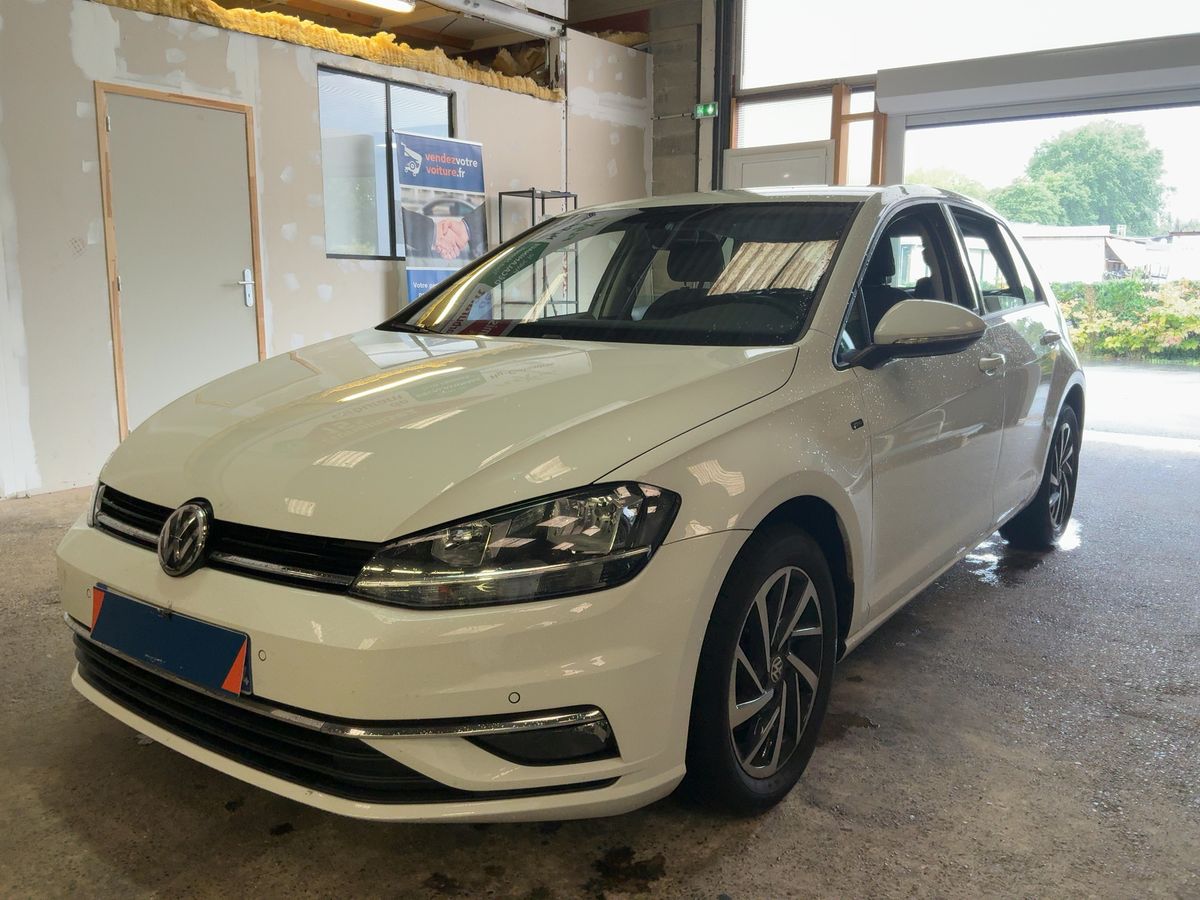 Volkswagen Golf VII 1.6 TDI Comfortline BlueMotion