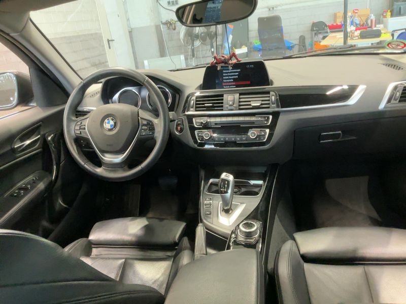 BMW 1er 120i Sport Line — zdjęcie 12