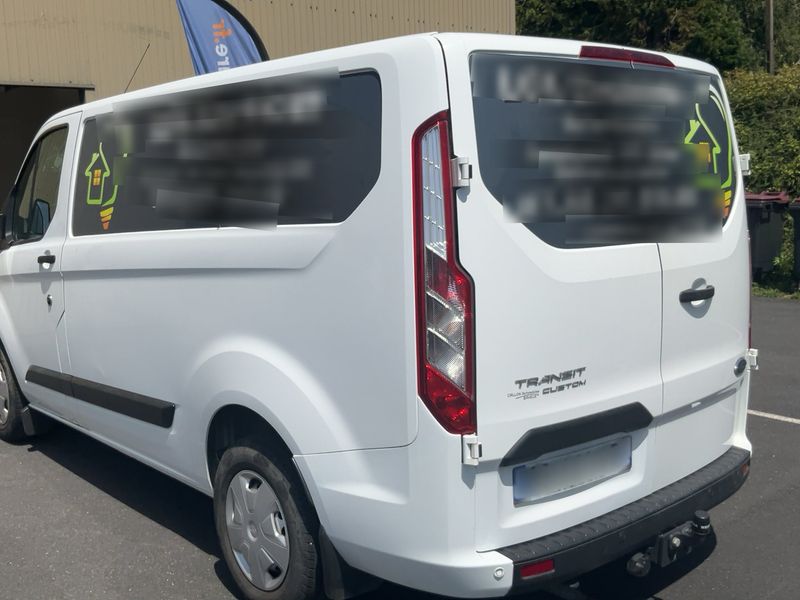 Ford Transit Custom 2.0 TDCi 280 L1 — zdjęcie 3