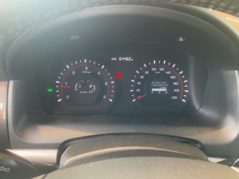 Ssangyong Korando 2.0 TD Sapphire 4x4 2014 – снимка 19
