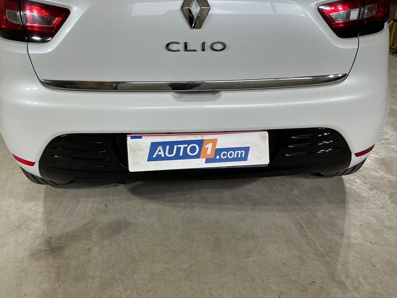 Renault Clio 1.5 dCi Dynamique 2018 – снимка 42