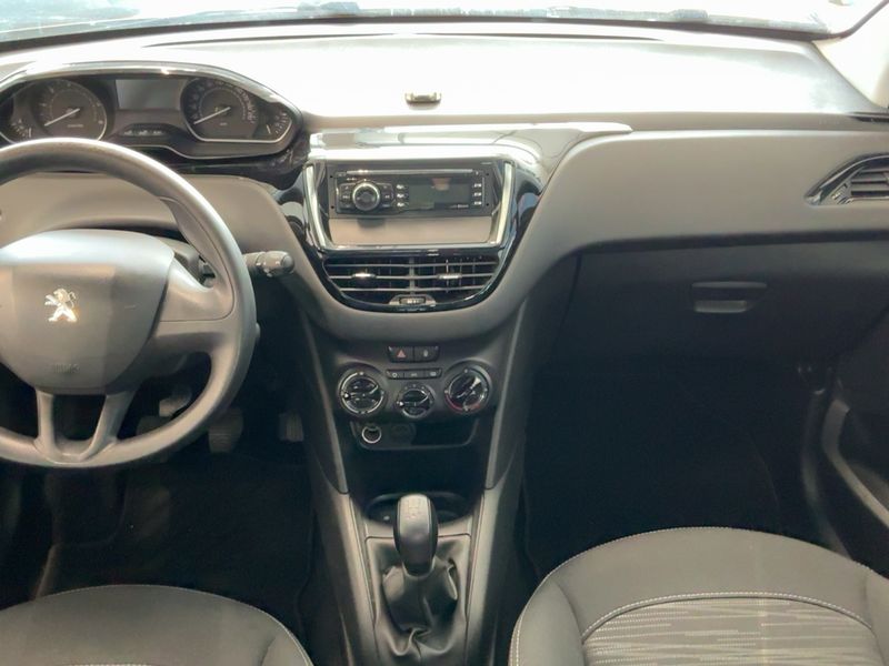 Peugeot 208 1.6 Blue-HDi Affaire Pack Clim — zdjęcie 12