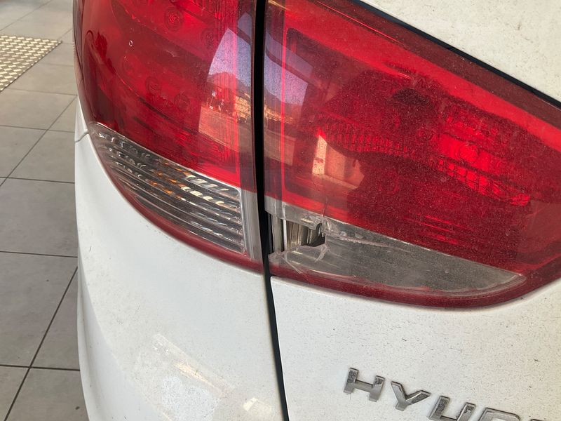 Hyundai ix35 2.0 CRDi Style AWD 2010 – снимка 23