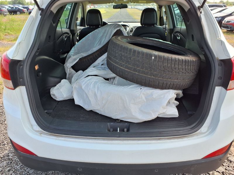 Hyundai ix35 2.0 CRDi Style AWD 2010 – снимка 15