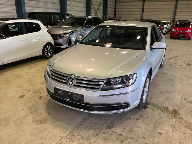 Volkswagen Phaeton 3.0 V6 TDI 4Motion — zdjęcie 9