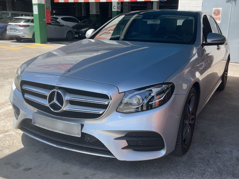 Mercedes-Benz E-Klasse E 220 d AMG Line — zdjęcie 1