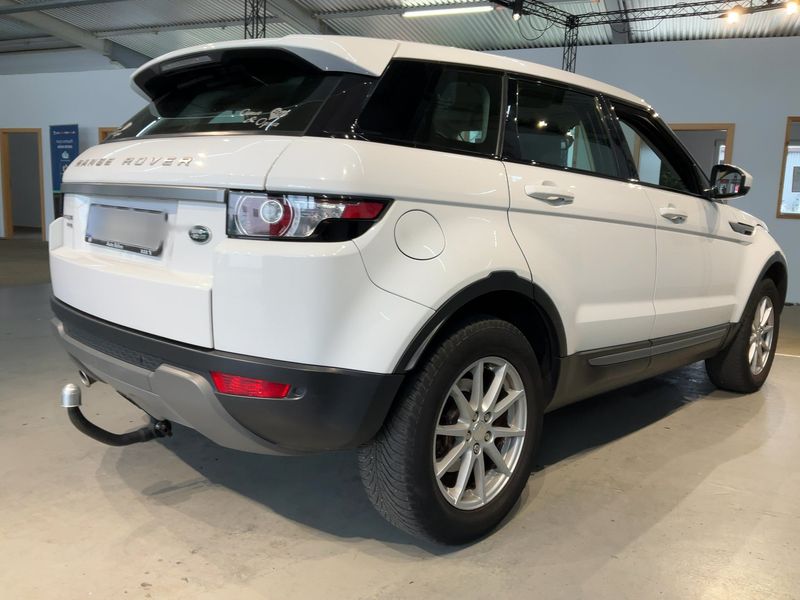 Land Rover Evoque 2.2 Td4 Pure 2014 – снимка 8