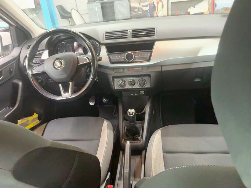 Skoda Fabia 1.0 TSI Ambition 2017 – снимка 18