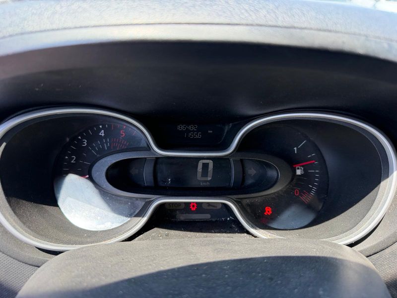 Renault Trafic 2.0 dCi L1H1 2,8t Komfort — zdjęcie 12