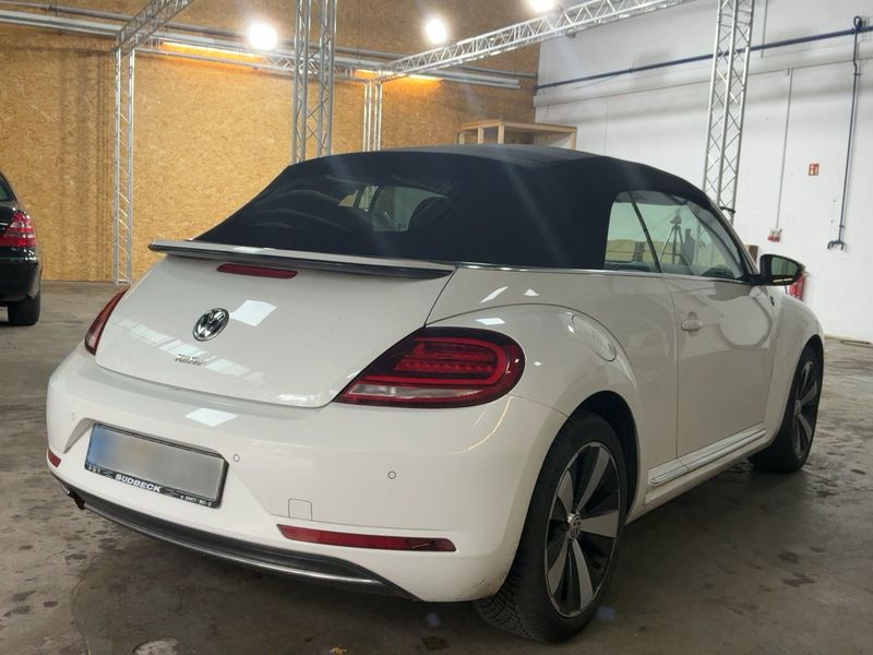 Volkswagen Beetle 1.2 TSI Sound BlueMotion Tech — zdjęcie 6