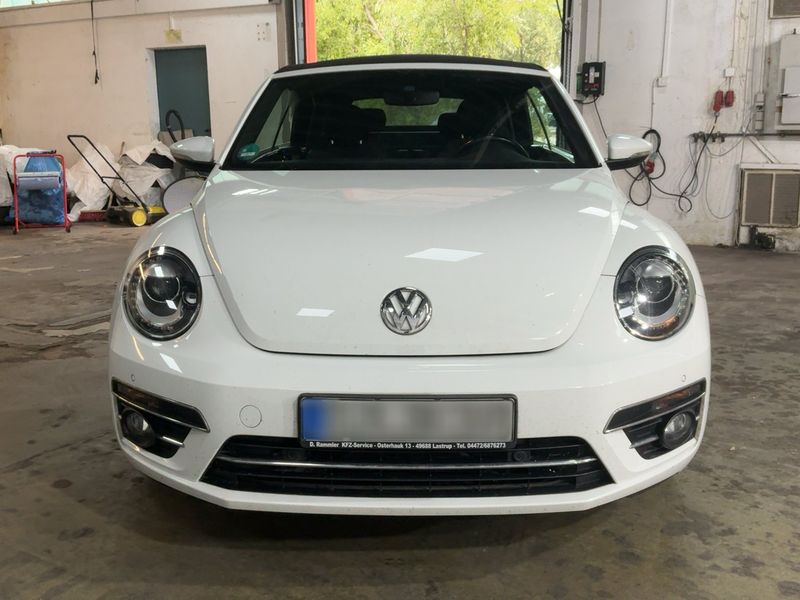 Volkswagen Beetle 1.2 TSI Sound BlueMotion Tech — zdjęcie 9