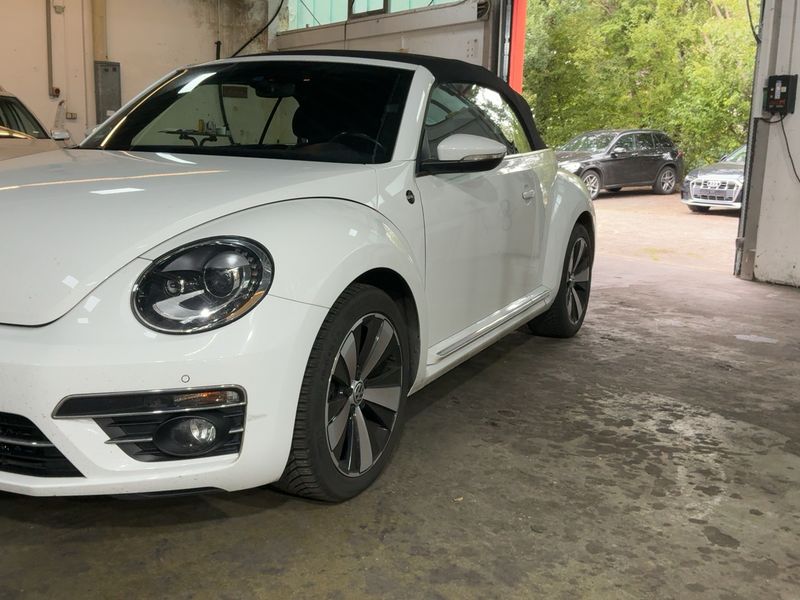 Volkswagen Beetle 1.2 TSI Sound BlueMotion Tech — zdjęcie 2