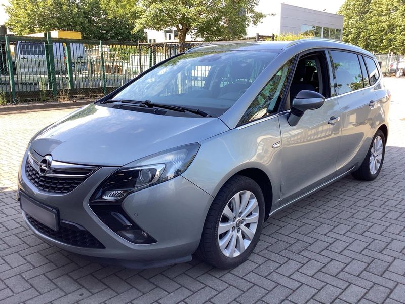 Opel Zafira Tourer 2.0 CDTI Innovation 2016 – снимка 1
