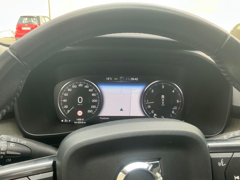 Volvo XC40 2.0 D3 Inscription AWD 2019 – снимка 18