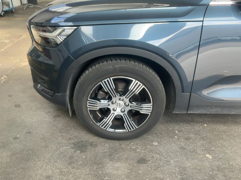 Volvo XC40 2.0 D3 Inscription AWD 2019 – снимка 3