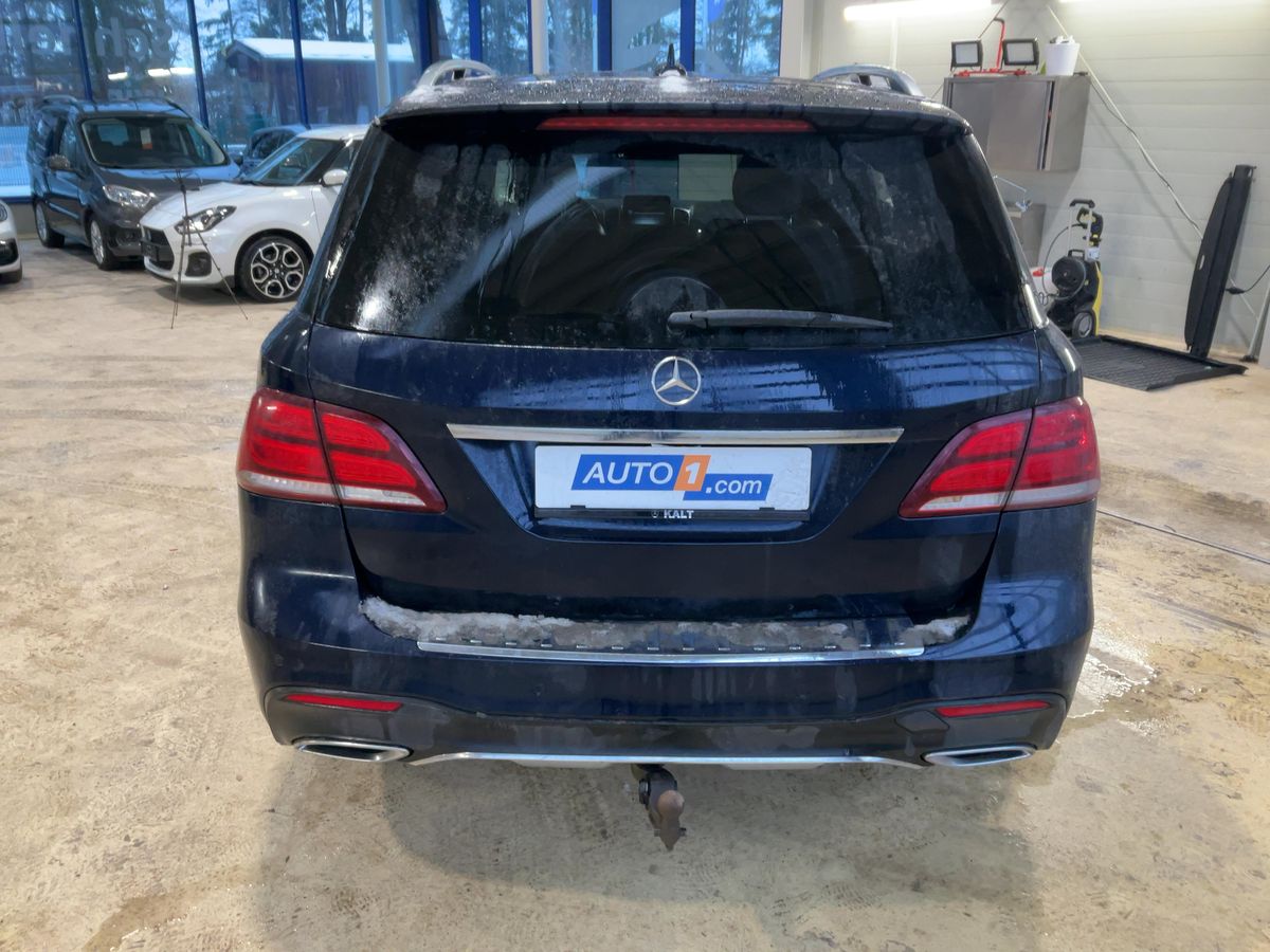 Mercedes-Benz GLE-Klasse 2017 — photo 8