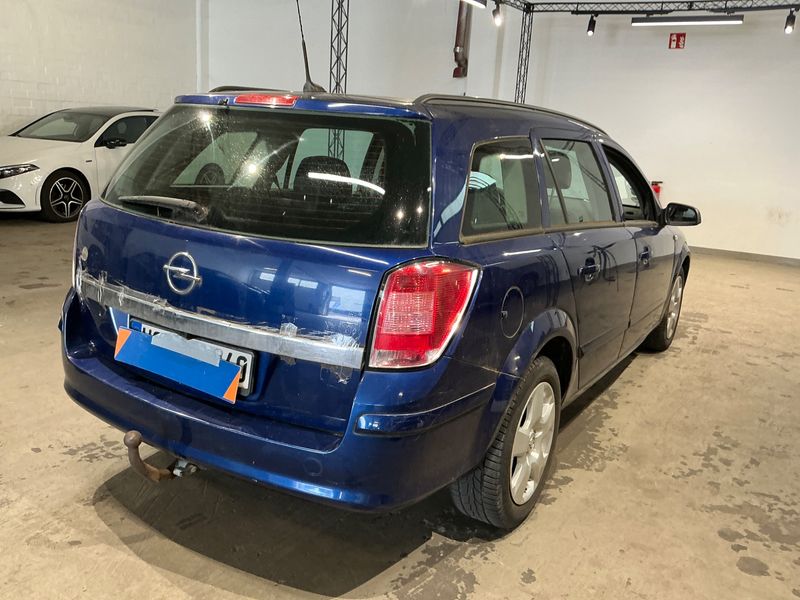 Opel Astra 1.6 CATCH ME — zdjęcie 2