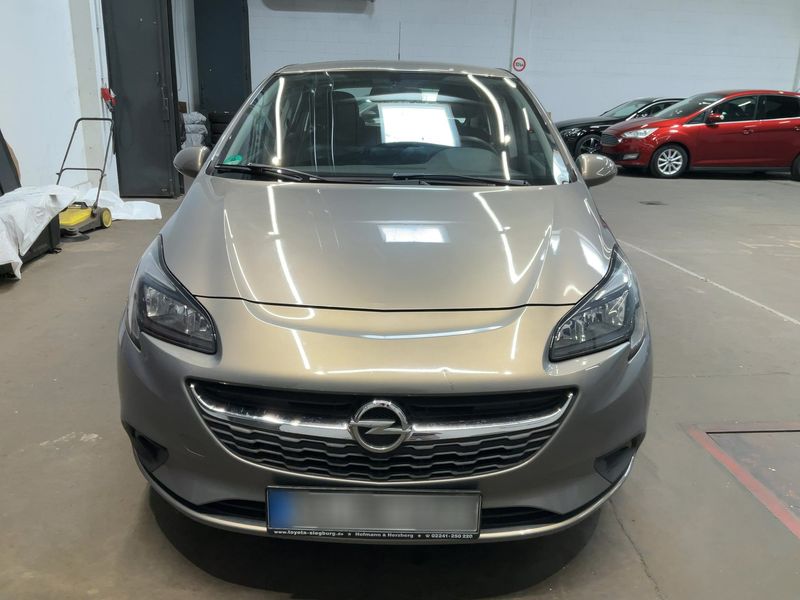 Opel Corsa 1.4 Edition — zdjęcie 9