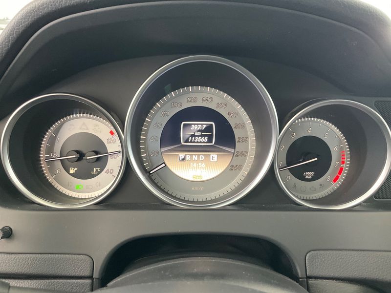 Mercedes-Benz C-Klasse C 180 CGI T BlueEfficiency Avantgarde — zdjęcie 13