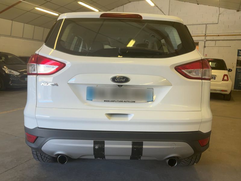 Ford Kuga 2.0 TDCi Titanium — zdjęcie 5