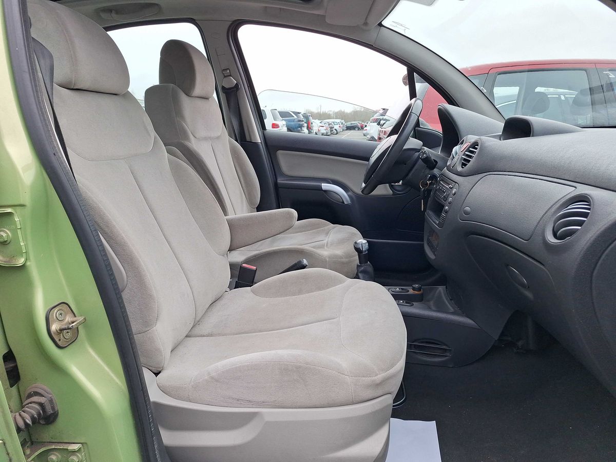 Citroen C3 2005 — photo 11