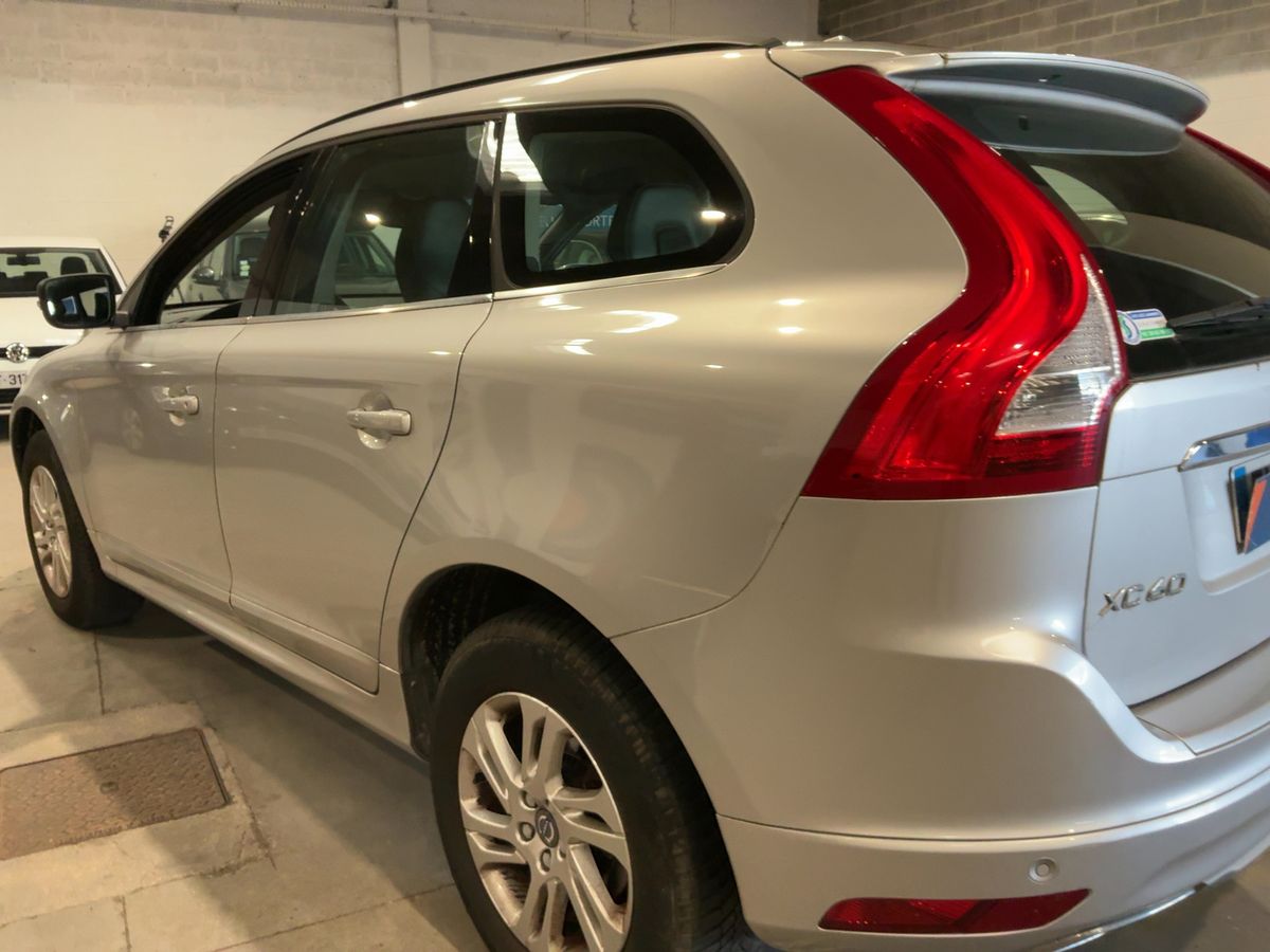Volvo XC60 2018 — photo 7