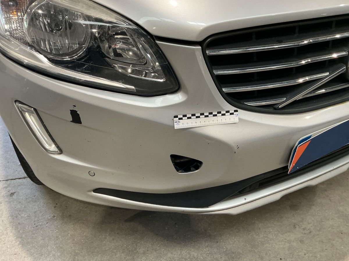 Volvo XC60 2018 — photo 34
