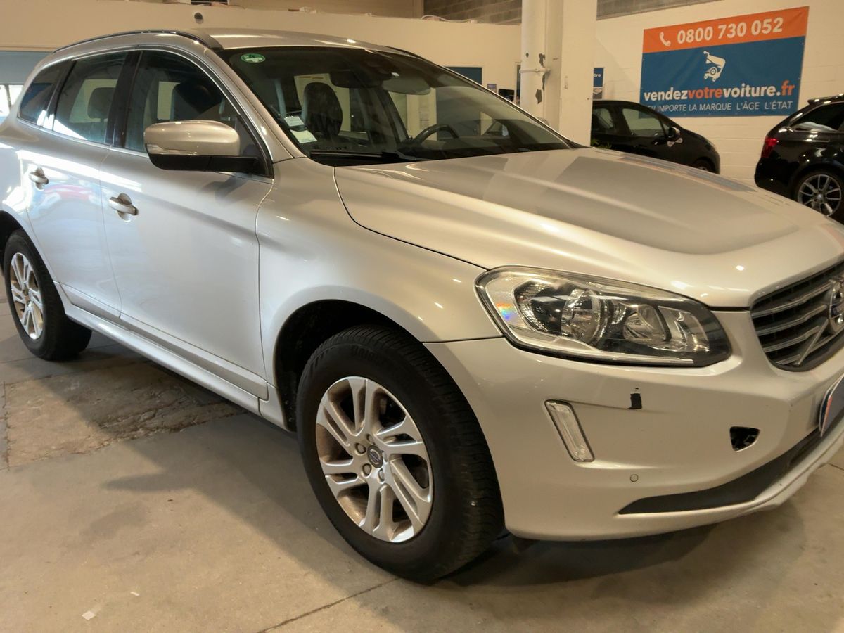 Volvo XC60 2018 — photo 13