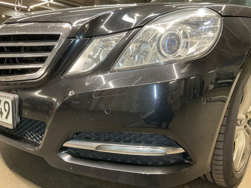 Mercedes-Benz E-Klasse E 200 CGI T BlueEfficiency Avantgarde 2011 – снимка 35