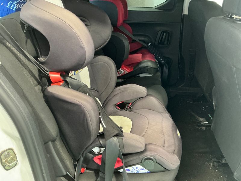 Citroen Berlingo 1.5 Blue-HDi Life Pack M 2021 – снимка 23