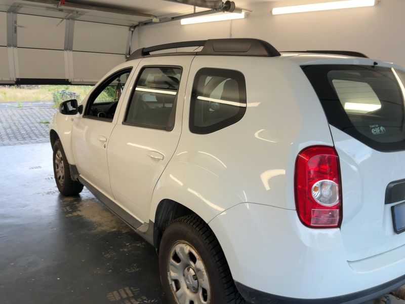 Dacia Duster 1.5 dCi Laureate 4x4 2012 – снимка 6