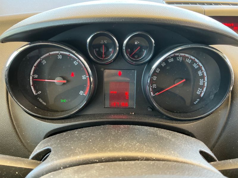 Opel Meriva 1.7 CDTI Selective — zdjęcie 4