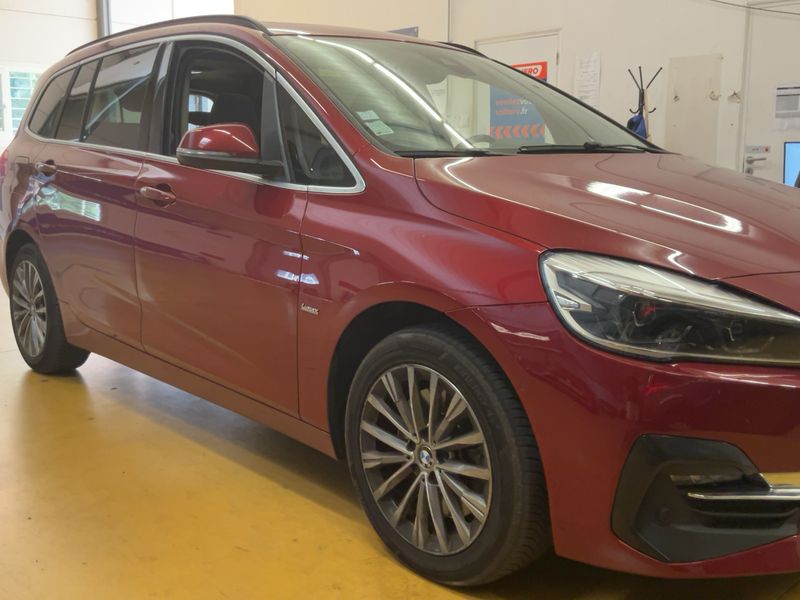 BMW 2er 218d Gran Tourer Luxury Line 2018 – снимка 12