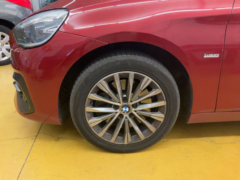 BMW 2er 218d Gran Tourer Luxury Line 2018 – снимка 3