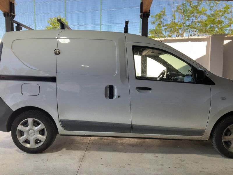 Dacia Dokker 1.6 SCe LPG Essential — zdjęcie 7