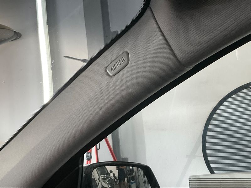 BMW 5er 530d GT 2012 – снимка 32