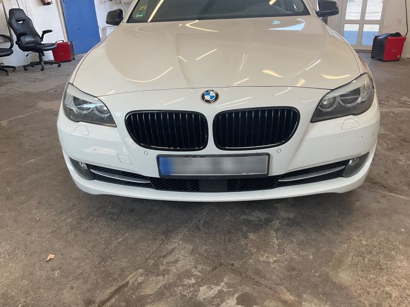 BMW 5er 530d xDrive 2011 – снимка 39