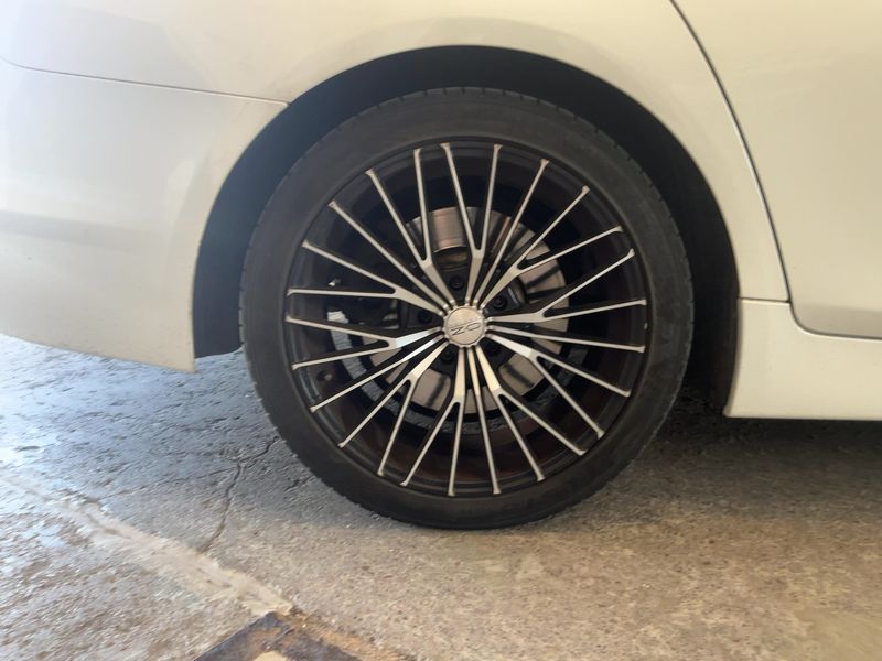 BMW 5er 530d xDrive 2011 – снимка 9