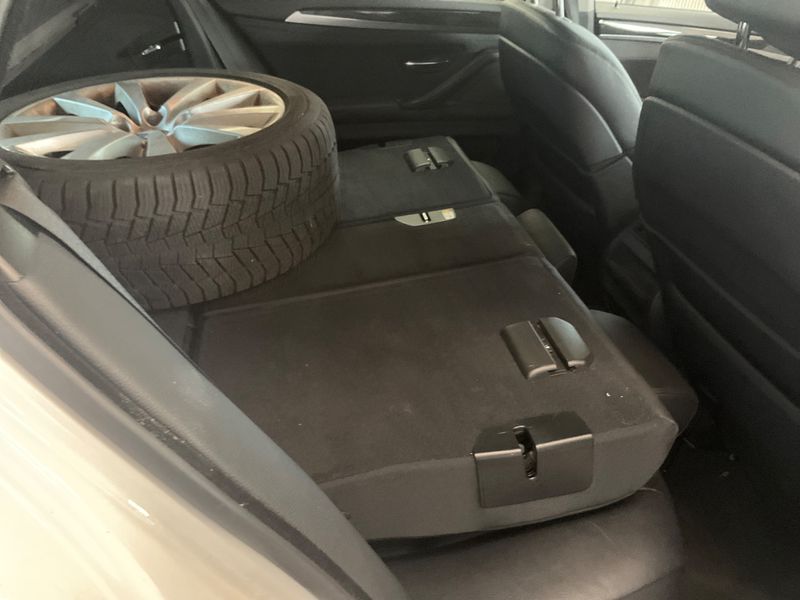 BMW 5er 530d xDrive 2011 – снимка 26